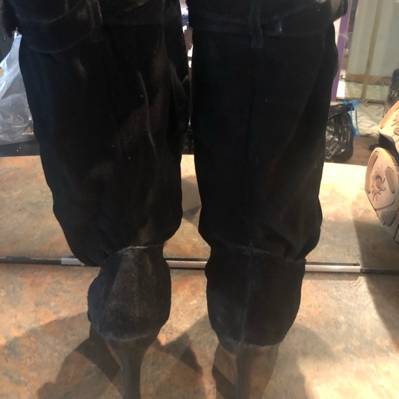 Black suede slouch boot - Picture 2 of 3